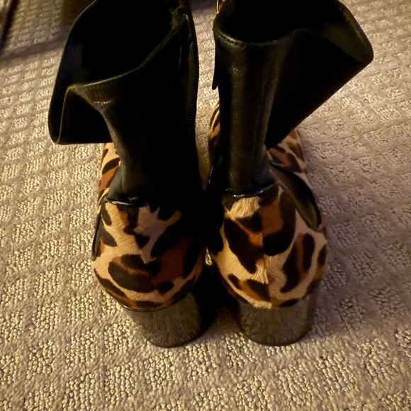 Michael Kors Collection Black and Tan Leopard Boots - Picture 3 of 6